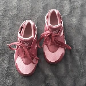 Kids Nike Huarache Sneakers